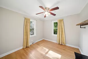 26W125 Jewell Rd, Wheaton, IL 60187 - Photo 11