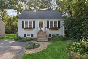 26W125 Jewell Rd, Wheaton, IL 60187 - Photo 1