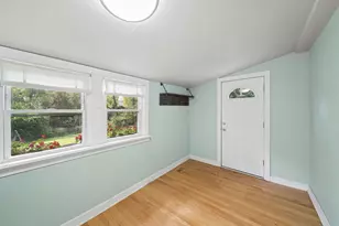 26W125 Jewell Rd, Wheaton, IL 60187 - Photo 9
