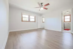 1601 N Rosetree Ln, Mount Prospect, IL 60056 - Photo 31