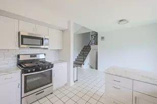 1601 N Rosetree Ln, Mount Prospect, IL 60056 - Photo 13