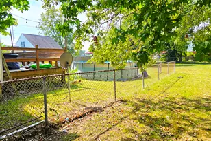 6 Adrienne Ave, Centralia, IL 62801 - Photo 5