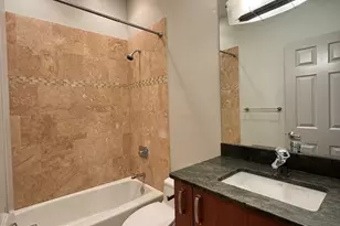908 N Ashland Ave, Chicago, IL 60622 - Photo 15