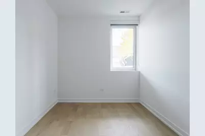 2724 N Lehmann Court #102, Chicago, IL 60614 - Photo 5