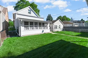 9550 S California Ave, Evergreen Park, IL 60805 - Photo 19