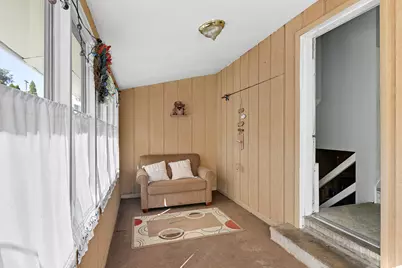 9550 S California Avenue, Evergreen Park, IL 60805 - Photo 13