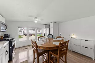 129 5th Ave, Bartlett, IL 60103 - Photo 5