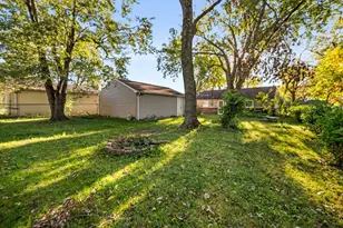 328 Blackhawk Dr, Park Forest, IL 60466 - Photo 13