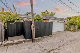 4137 N Lawler Ave, Chicago, IL 60641 - Photo 25