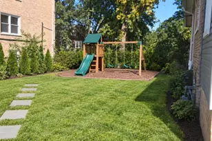 2924 N 75th Ct, Elmwood Park, IL 60707 - Photo 29