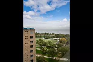 2800 N Lake Shore Dr, Chicago, IL 60657 - Photo 11