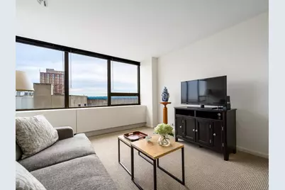 2800 N Lake Shore Drive #1911, Chicago, IL 60657 - Photo 5