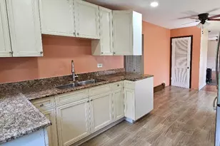 170 Hilldale Ln, Port Barrington, IL 60010 - Photo 3