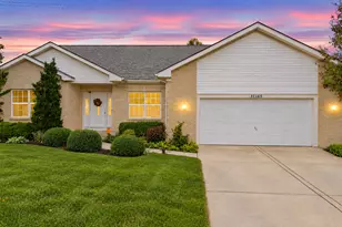 21140 Coventry Cir, Shorewood, IL 60404 - Photo 1