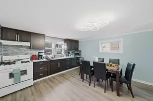 1808 Hermon Ave, Zion, IL 60099 - Photo 13
