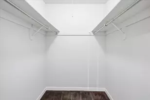 655 W Irving Park Rd, Chicago, IL 60613 - Photo 17