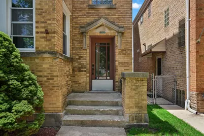 5922 N Melvina Avenue, Chicago, IL 60646 - Photo 3