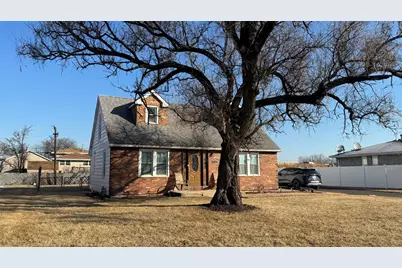 7700 W 83rd Street, Bridgeview, IL 60455 - Photo 3