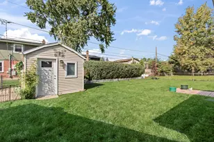 1108 S Cherrywood Dr, Mount Prospect, IL 60056 - Photo 33
