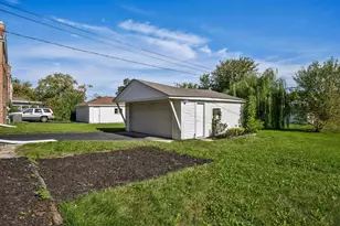 427 East End Ave, Hillside, IL 60162 - Photo 17