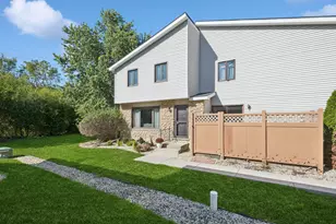 627 Northgate Rd, New Lenox, IL 60451 - Photo 1