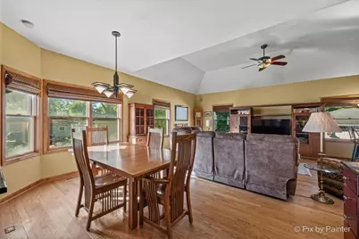 138 S Princeton Avenue, Villa Park, IL 60181 - Photo 21