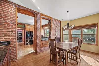 138 S Princeton Avenue, Villa Park, IL 60181 - Photo 23