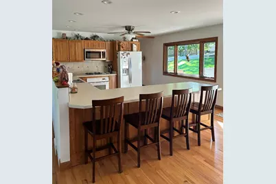 8510 Coral Road, Wonder Lake, IL 60097 - Photo 3