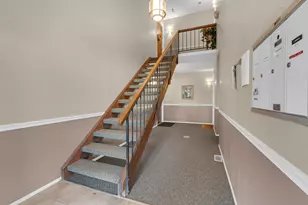 576 Greystone Ln, Wheeling, IL 60090 - Photo 25