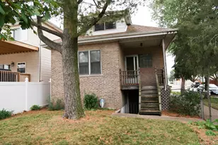2645 N 78th Ave, Elmwood Park, IL 60707 - Photo 11
