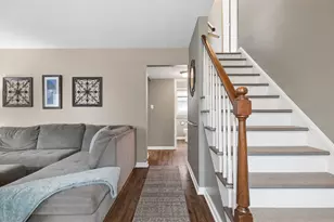 4216 149th St, Midlothian, IL 60445 - Photo 3