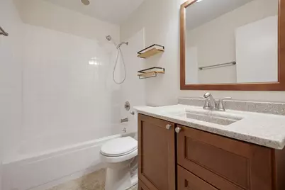 1392 Carriage Way, Roselle, IL 60172 - Photo 17