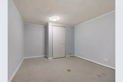 1392 Carriage Way, Roselle, IL 60172 - Photo 21