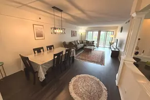 5 S Pine St, Mount Prospect, IL 60056 - Photo 5