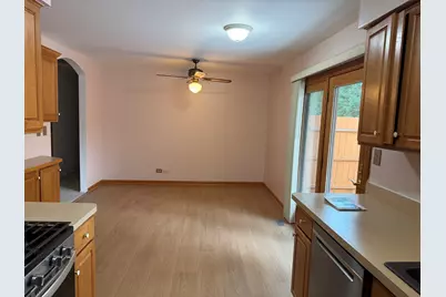 1109 Kingwood Lane, Lake Zurich, IL 60047 - Photo 3