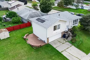 401 Longford Dr, Elgin, IL 60120 - Photo 35