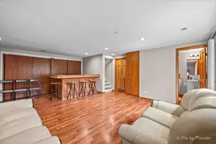 401 Longford Dr, Elgin, IL 60120 - Photo 15