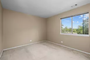 607 Eastview Ct, Schaumburg, IL 60194 - Photo 13