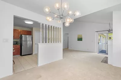 607 Eastview Court #2Z, Schaumburg, IL 60194 - Photo 7