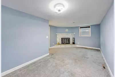 63 Lockman Circle, Elgin, IL 60123 - Photo 15
