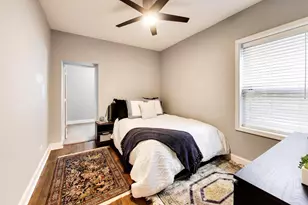 1702 N Meade Ave, Chicago, IL 60639 - Photo 13