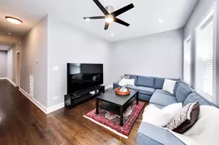 1702 N Meade Ave, Chicago, IL 60639 - Photo 5