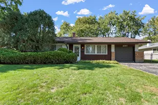 1680 Pierce Rd, Hoffman Estates, IL 60169 - Photo 1