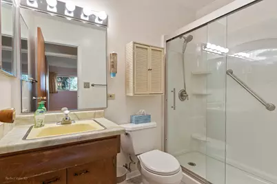 1680 Pierce Road, Hoffman Estates, IL 60169 - Photo 19