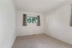 1680 Pierce Rd, Hoffman Estates, IL 60169 - Photo 15