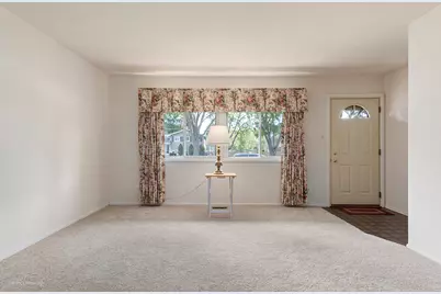 1680 Pierce Road, Hoffman Estates, IL 60169 - Photo 5