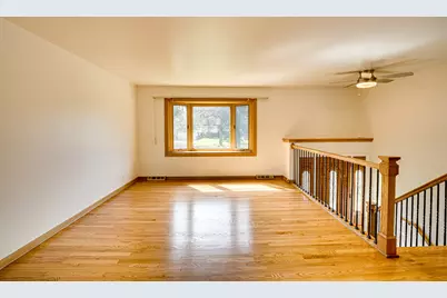 1015 Wilson Avenue, Wheaton, IL 60189 - Photo 3