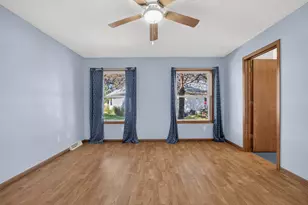 10210 Sharon Ln, Hebron, IL 60034 - Photo 17