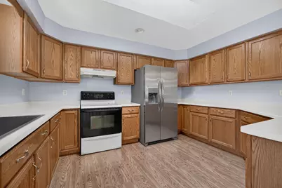 10210 Sharon Lane, Hebron, IL 60034 - Photo 11