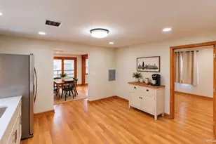9603 Merton Ave, Oak Lawn, IL 60453 - Photo 13